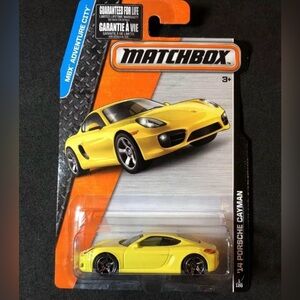 Matchbox Porsche Cayman ‘14  1/120 MBX Aventure City Yellow
